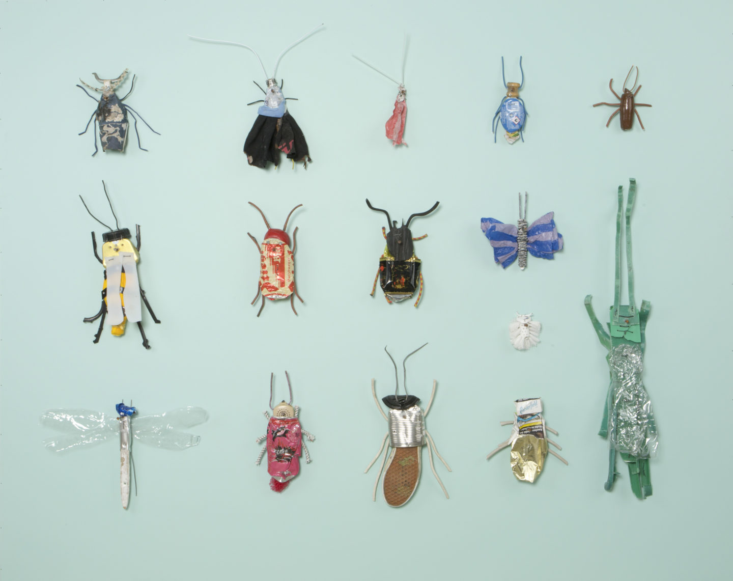 Großer Insektenkasten II, 2020, mixed media, 160 x 200 cm